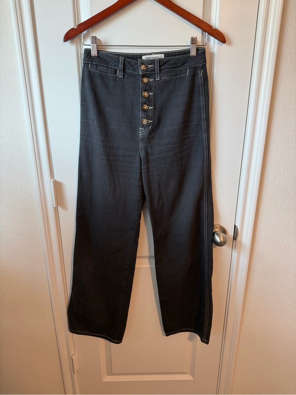 ⚡️Reformation Lexi High-Rise Wide Leg Jeans — Washed Black 100% Cotton - Picture 4 of 8